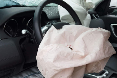 Bakıda Pakistan vətəndaşı yol qəzasında xəsarət alıb