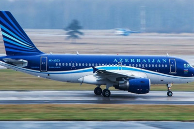Bakı aeroportunda kişi itkin düşüb