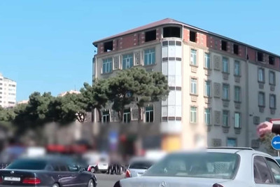 “Şamaxinka”da binanın üzərinə əlavə mərtəbə tikilib