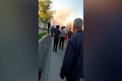 Bakıda avtomobil yanıb