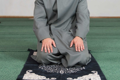 Təzəpir və Əjdərbəy məscidlərində bayram namazı qılınıb