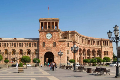 Komandamız Ermənistandan yola düşüb