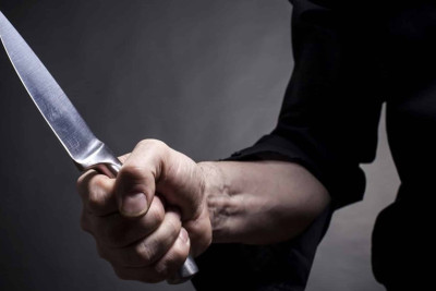 Bakıda 21 yaşlı gənc davada bıçaqlanıb