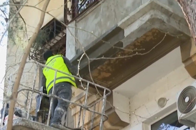 Bakıda minlərlə təhlükəli eyvan mövcuddur
