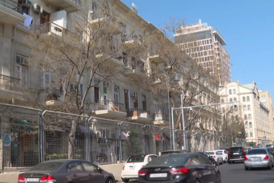 Bakının mərkəzində eyvanı olan mənzillərin qiyməti artıb