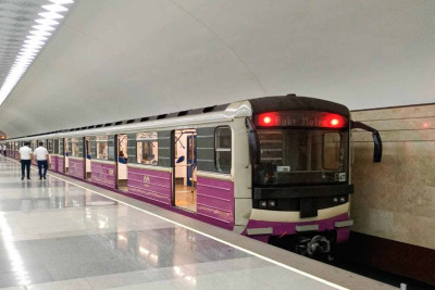 Bakı metrosu 1 saat artıq işləyəcək