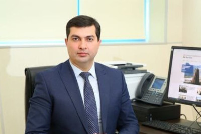 “Yeni Klinika”nın rüşvət alan direktoru vaxtından əvvəl azadlığa çıxıb