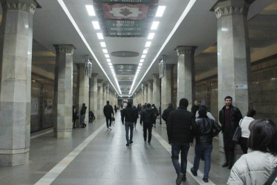 Bakı metrosunun stansiyasında yenilənmə işləri aparılıb