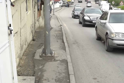 Yeni Yasamalda 1 nəfərlik piyada səkisi