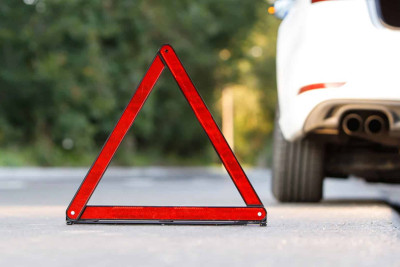 Xəzərdə gənc oğlanı avtomobil vurub