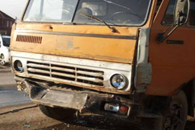 Biləcəridə “KamAZ” yol qəzası törədib: 1 nəfər ölüb