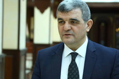 Güllələnən deputat Fazil Mustafa işinin başına dönüb