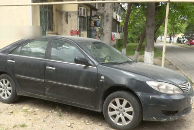 Bakıda 6 aydır sürülməyən avtomobilə cərimə gəlib