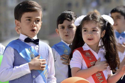 Bakı məktəblərinə müraciət edənlərin sayı açıqlanıb