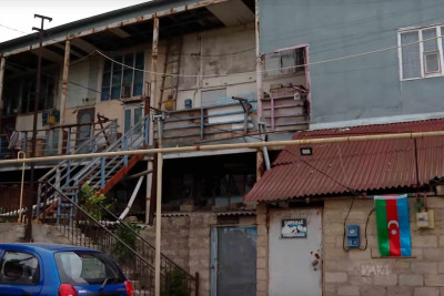 Zabratda qəzalı bina söküləcək