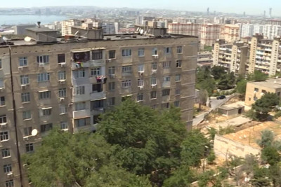 Susuz və çənsiz qalan sakinlər: Yeni Günəşlidə su təchizatı uzun fasilələrlə təmin edilir