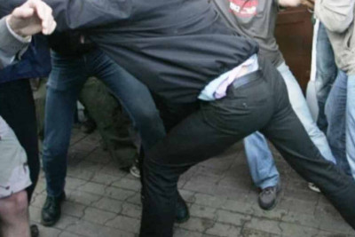 Həyətində baş vermiş dava ilə bağlı məktəb açıqlama verib - YENİLƏNİB