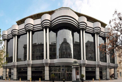 Teatr iyun ayı üçün repertuarını açıqlayıb