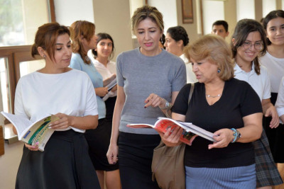 Bakıda müəllimlərin əməkhaqqısı açıqlanıb