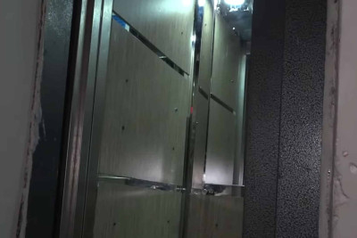 Bakıxanov qəsəbəsində içidolu lift 7-ci mərtəbədən zirzəmiyə düşüb