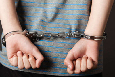 Bakıda gənc oğlan adam öldürməyə cəhd edib