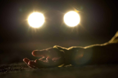 Ukrayna dairəsində avtomobil piyadanı vurub