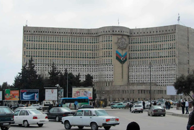 “20 Yanvar” və “Şamaxinka”dakı sərnişindaşımaları avtovağzala keçirirlər
