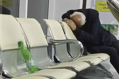 Bakıda yaşlı kişi bir həftə “Semaşko”nun dəhlizində gecələyir