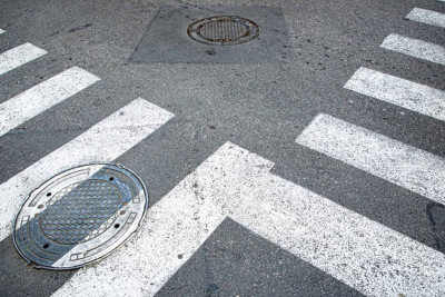 Bakıda 42 yaşlı kişi yolu keçərkən ağır yaralanıb