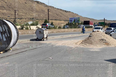 “Sədərək” ticarət mərkəzində kommunal xətlər yerin altına çəkilir: ərazidə sıxlıq müşahidə olunur