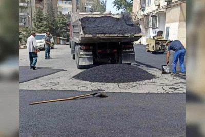 Qaraçuxurda məhəlləarası yollar təmir edilir