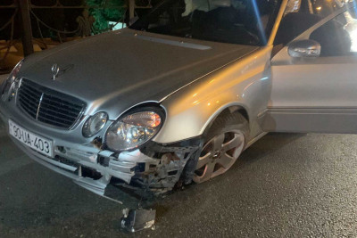 Babək prospektindəki körpüdə yol qəzası baş verib