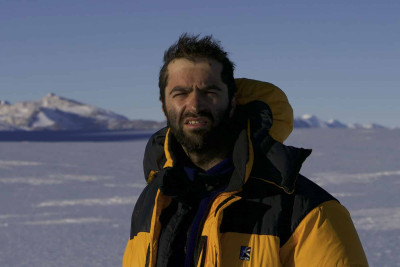 Alpinist İsrafil Aşurlı pakistanlı alpinisti xilas etmək üçün Nanqa Parbat dağına çıxmaqdan imtina edib
