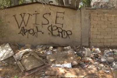 Babək prospektində 4 binanın həyəti baxımsız vəziyyətdədir