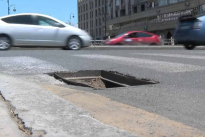 Nərimanov rayonunda yollarda qapaqsız lüklər təhlükə saçır