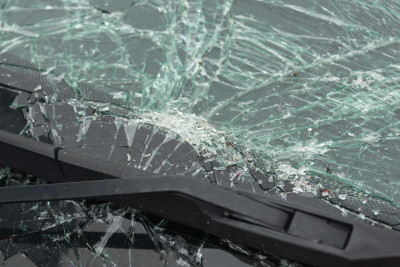 Xətaidə “Prius”un iştirakı ilə yol qəzası baş verib - VİDEO