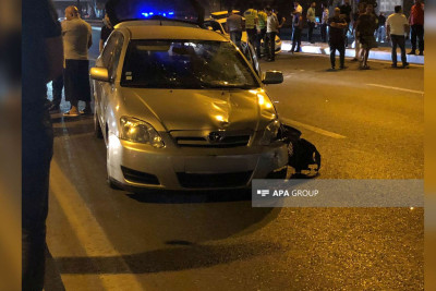 Heydər Əliyev prospektində avtomobil polisi vurub