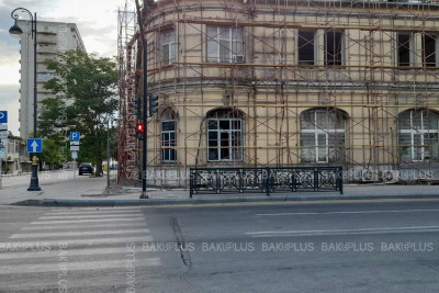 Nəsimi rayonunda tarixi tikili təmir olunur