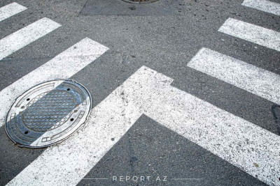 Ziya Bünyadov prospektini keçmək istəyən gənci avtomobil vurub