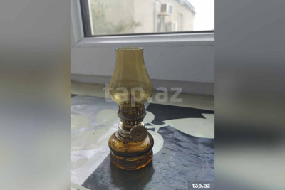 Bakıda 50.000-lik lampa satılır