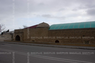 Nardaran qəsəbəsində “Şah Abbas məscidi” kimi tanınan ibadətgah