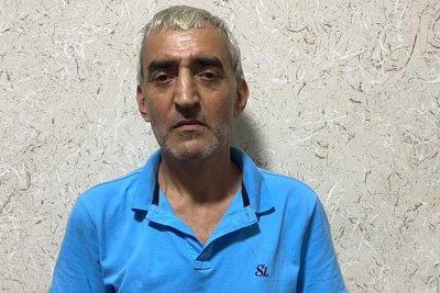 Mağazada nəzarətçini bıçaqlayan oğru aşkar olunub