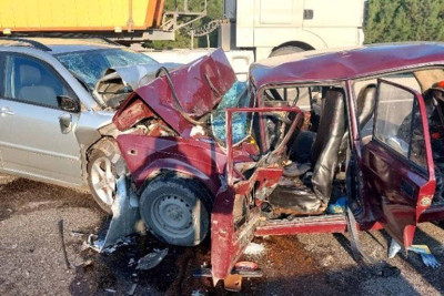 Bakıya forma almağa gələn ailə qəzaya uğrayıb: ata və 3 yaşlı uşağı  həlak olublar