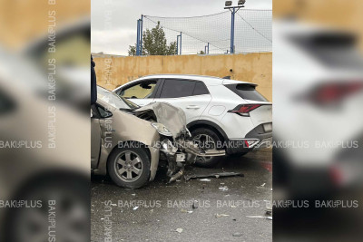 DİN Hospitalının yanında 2 avtomobil toqquşub