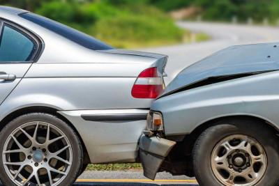 Xətaidə 2 avtomobil toqquşub