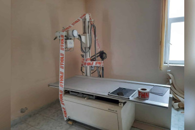 FHN 45 nömrəli şəhər poliklinikasında rentgen kabinetini “bağlayıb”