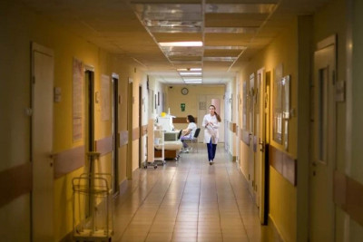 Xəzərdə butulka ilə adam döyüblər