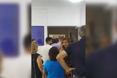 Yeni tədris ili ərəfəsində poliklinikalarda izdiham yaşanır – VİDEO