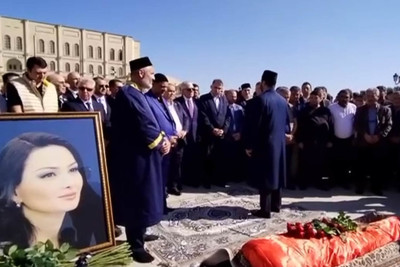 Qənirə Paşayeva ilə vida mərasimi keçirilib