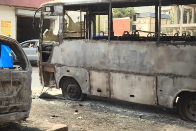 Əhmədlidə yanan nəqliyyat vasitələri necə alışıb?